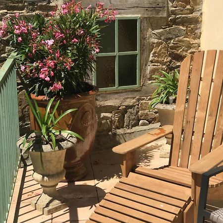 Appartement De 1634 Avec Balcon Au Sud Sur Jardin En Plein Coeur Historique Tréguier エクステリア 写真