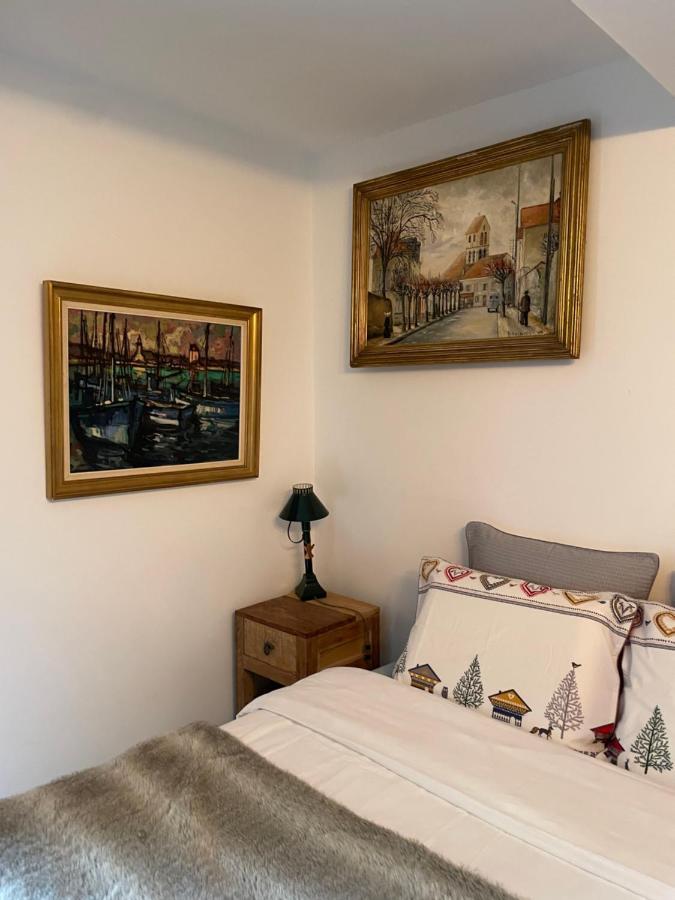 Appartement De 1634 Avec Balcon Au Sud Sur Jardin En Plein Coeur Historique Tréguier エクステリア 写真